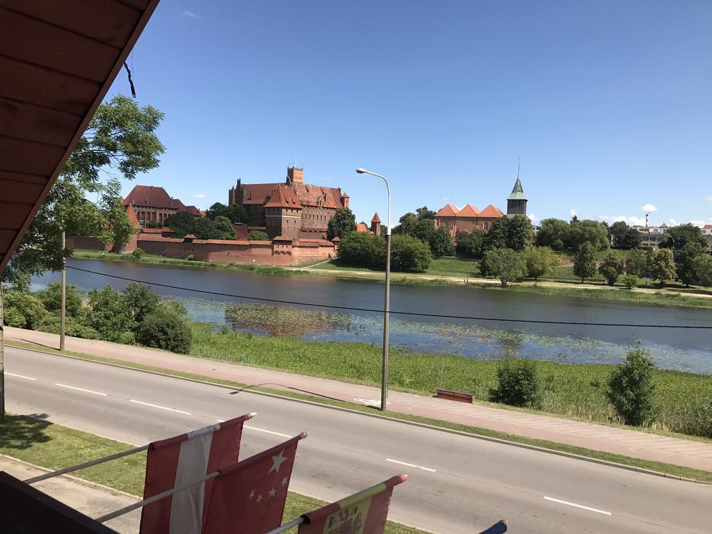 Edmar Bed & Breakfast Малборк Екстериор снимка